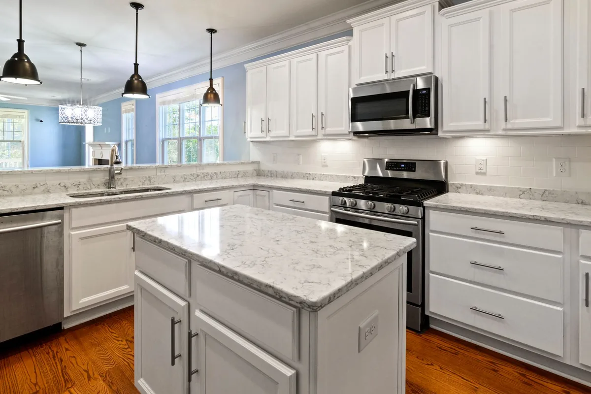 Filth & Squalor Cleanup in Saco, ME